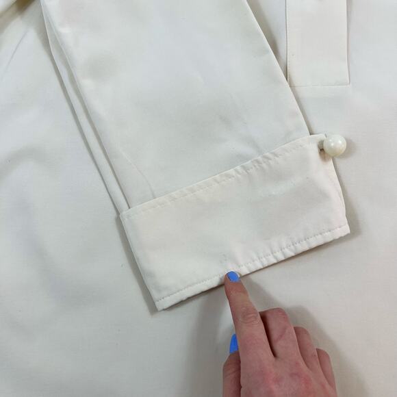 Tuckernuck beige Poplin Thick Blouse Faux Pearl Bar Sleeves and Collar - Picture 7 of 7